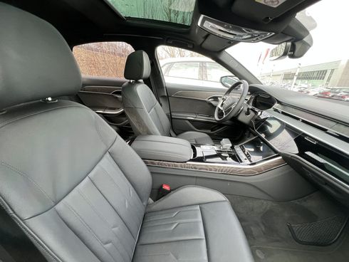 Audi A8 2022 - фото 23