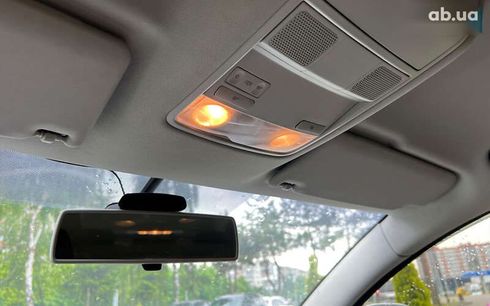 Skoda Superb 2012 - фото 16