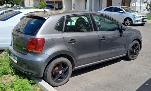 Volkswagen Polo 2011 серый - фото 5