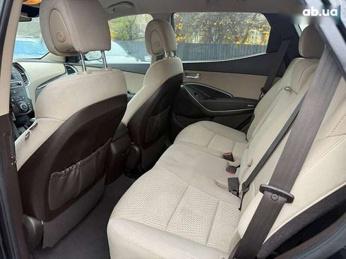 Hyundai Santa Fe 2017 - фото 9