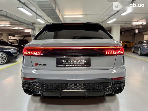 Audi RS Q8 2022 - фото 19