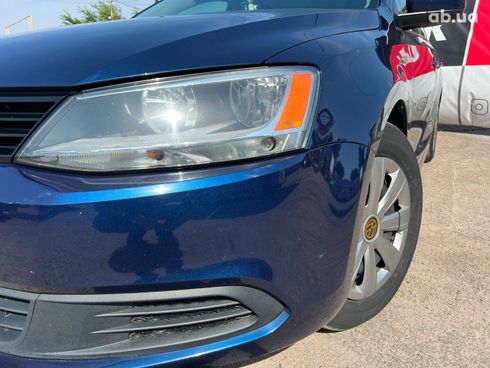 Volkswagen Jetta 2014 синий - фото 9