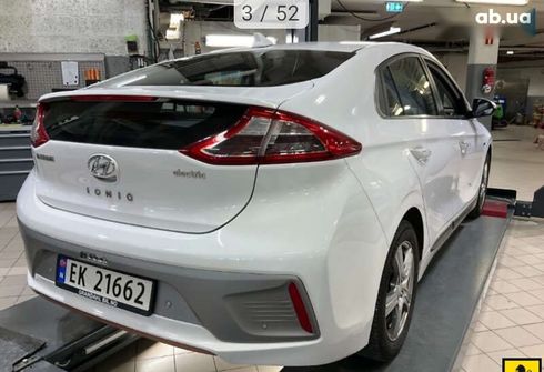 Hyundai Ioniq 2017 - фото 6