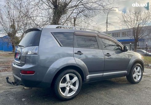 Mitsubishi Outlander 2006 - фото 17