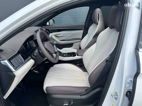 BYD Song Plus 2025 - фото 18