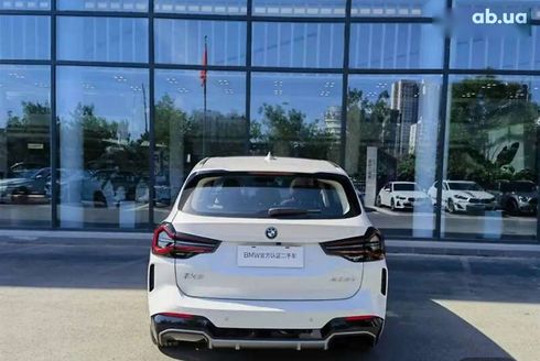 BMW iX3 2023 - фото 5