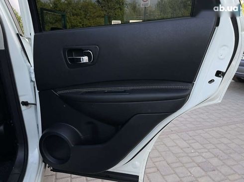 Nissan Qashqai 2012 - фото 30