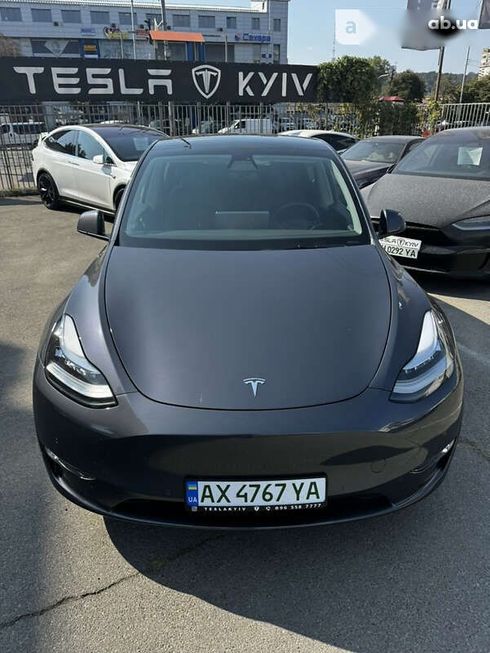 Tesla Model Y 2022 - фото 18