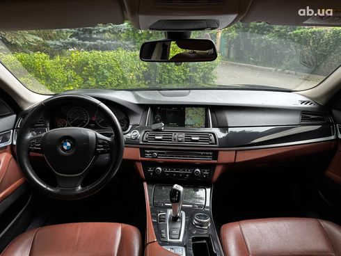 BMW 5 серия 2014 черный - фото 22