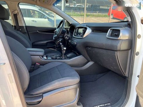 Kia Sorento 2019 - фото 9