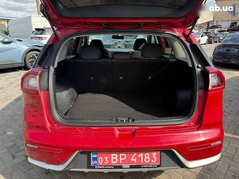 Kia Niro 2017 - фото 14