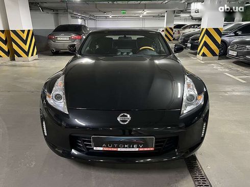 Nissan 370Z 2017 - фото 3