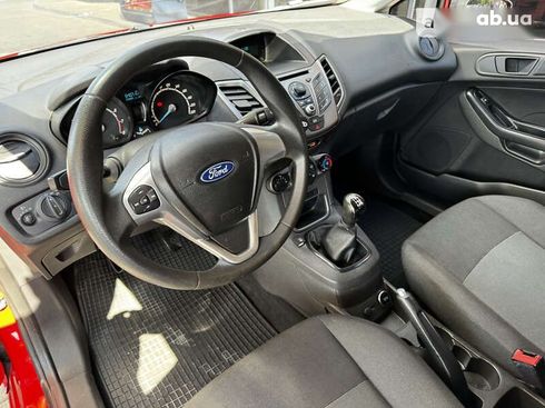 Ford Fiesta 2013 - фото 19