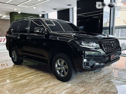 Toyota Land Cruiser Prado 2019 - фото 4