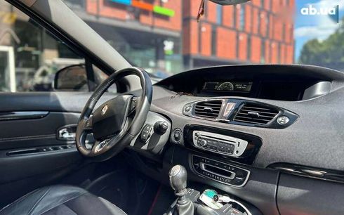 Renault Scenic 2013 - фото 12