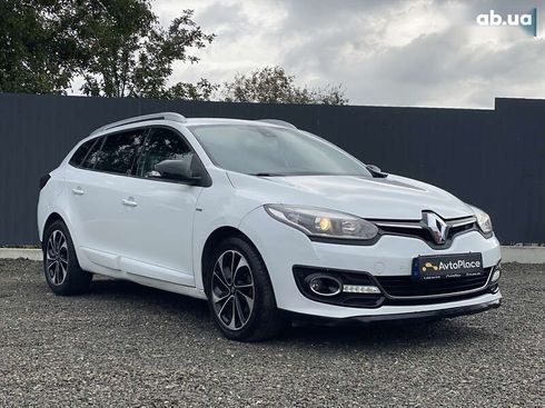 Renault Megane 2014 - фото 12