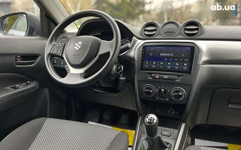 Suzuki Vitara 2020 - фото 12