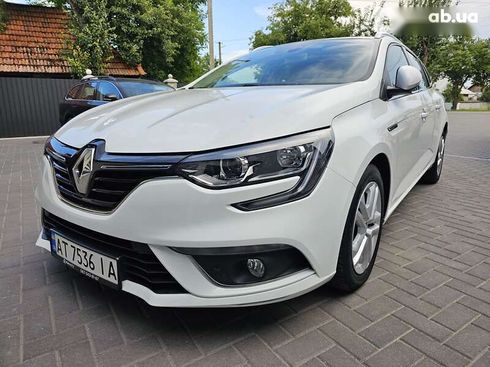 Renault Megane 2019 - фото 13