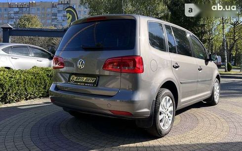 Volkswagen Touran 2011 - фото 7