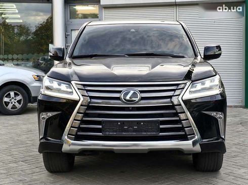 Lexus LX 2017 - фото 2