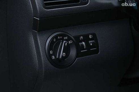 Volkswagen Touran 2009 - фото 17