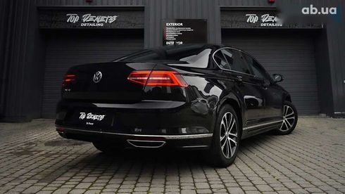 Volkswagen Passat 2018 - фото 16