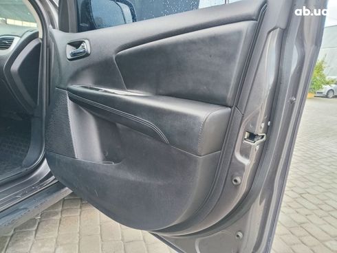 Dodge Journey 2015 серый - фото 18