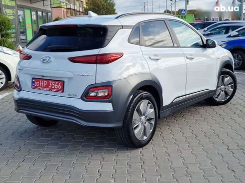 Hyundai Kona 2020 - фото 12