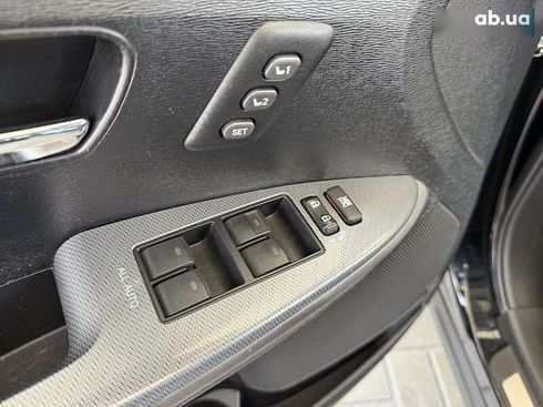 Toyota Venza 2013 - фото 25