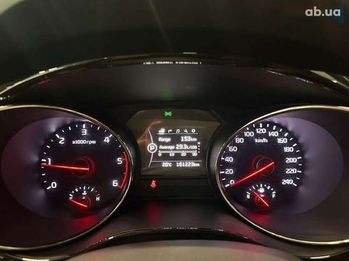 Kia Carnival 2015 - фото 16