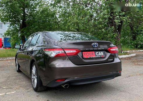 Toyota Camry 2019 - фото 23