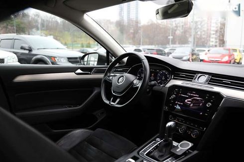 Volkswagen Passat 2017 - фото 10