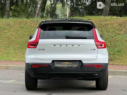 Volvo XC40 2020 - фото 15