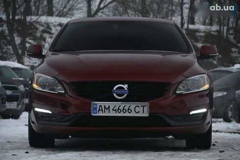 Volvo S60 2013 - фото 6