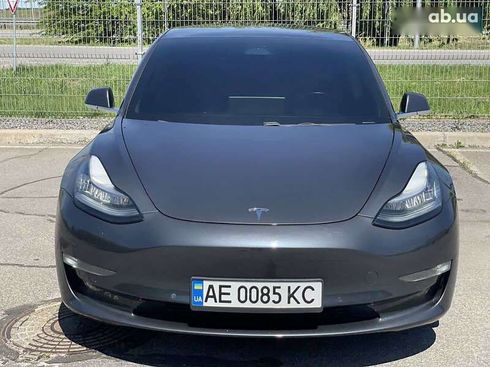 Tesla Model 3 2018 - фото 2