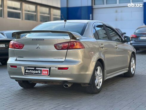 Mitsubishi Lancer 2008 бежевый - фото 6