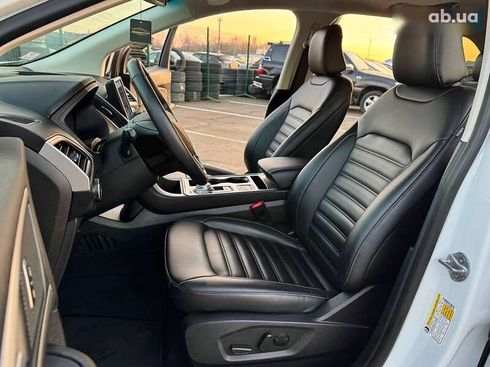 Ford Edge 2023 - фото 17