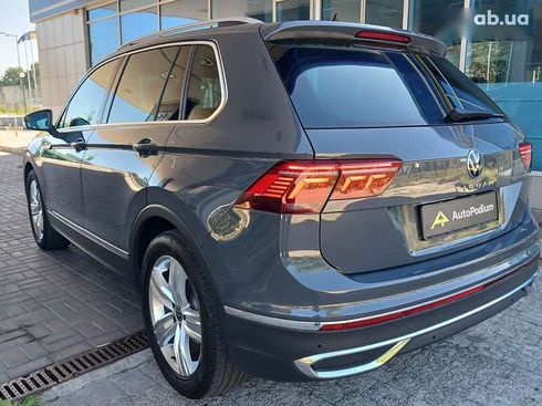 Volkswagen Tiguan 2021 - фото 16