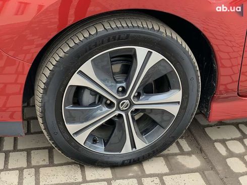 Nissan Leaf 2020 - фото 13