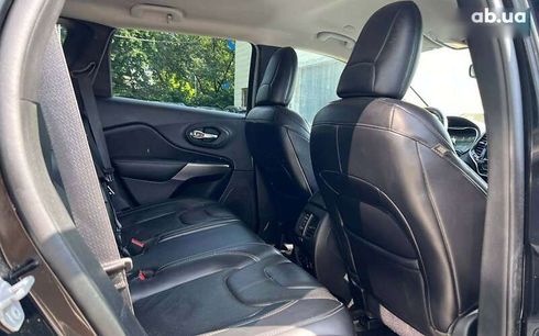 Jeep Cherokee 2018 - фото 24