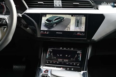 Audi e-tron S 2022 - фото 13