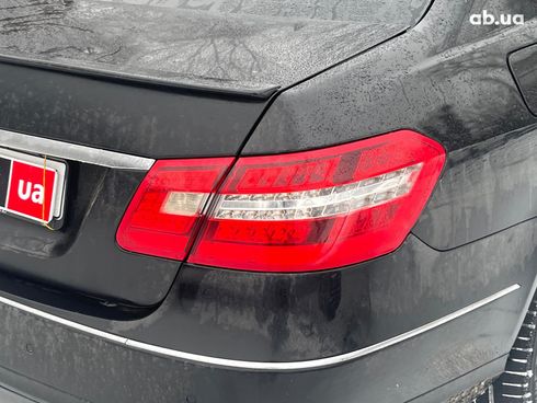Mercedes-Benz E-Класс 2009 черный - фото 11