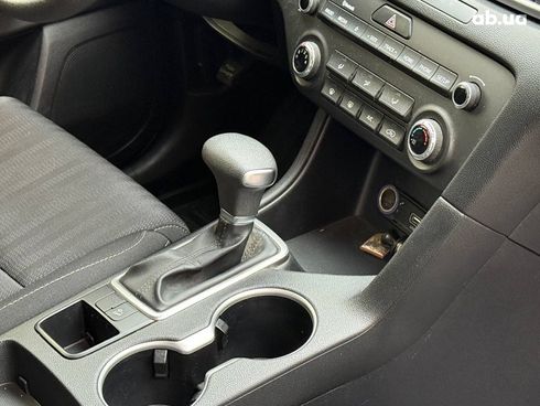 Kia Sportage 2019 красный - фото 54