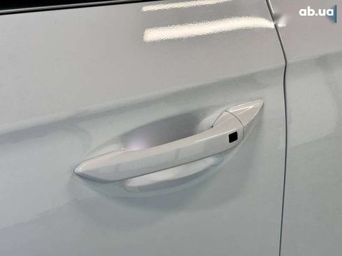 Hyundai Ioniq 2021 - фото 12