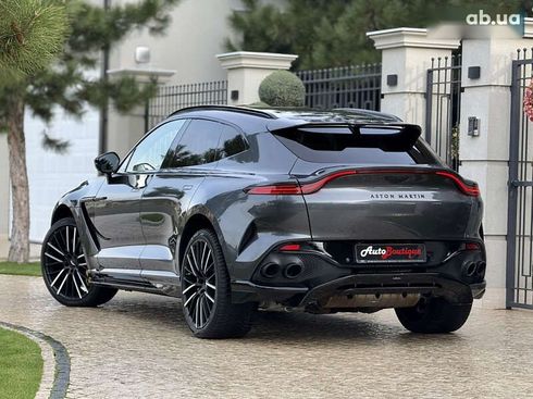 Aston Martin DBX707 2023 - фото 15