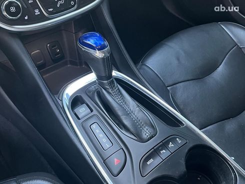 Chevrolet Volt 2016 серый - фото 23