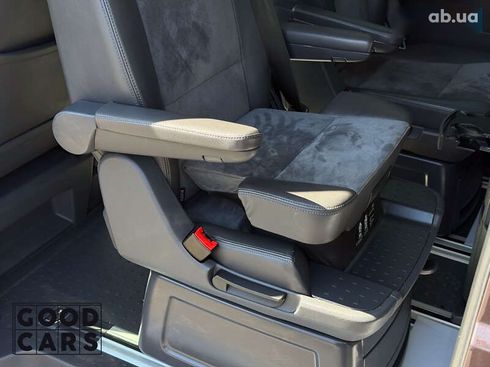 Volkswagen Multivan 2014 - фото 23