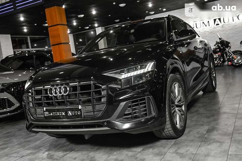 Audi Q8 2020 - фото 3