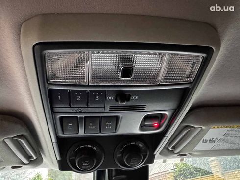 Toyota 4Runner 2019 белый - фото 29