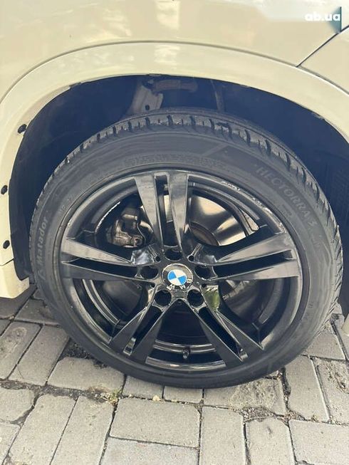 BMW X1 2014 - фото 9